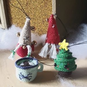 ✨️4 Christmas ornaments - Handmade - Cute Amigurumi ✨️